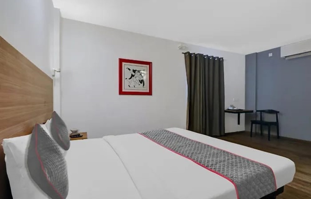 Royal Samrat Residency